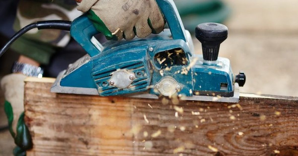 Parquet de haya lijado y barnizado en una vivienda de la provincia de Soria