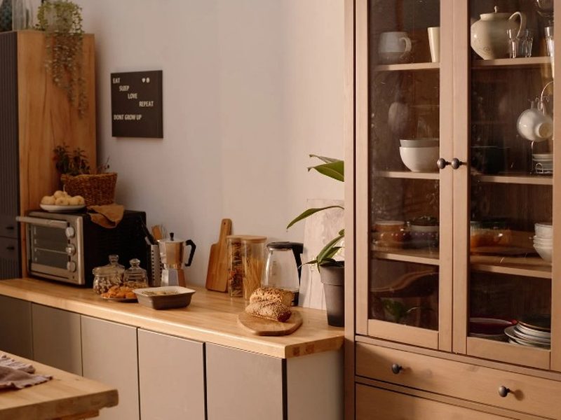 Cocina en madera natural de roble macizo a medida