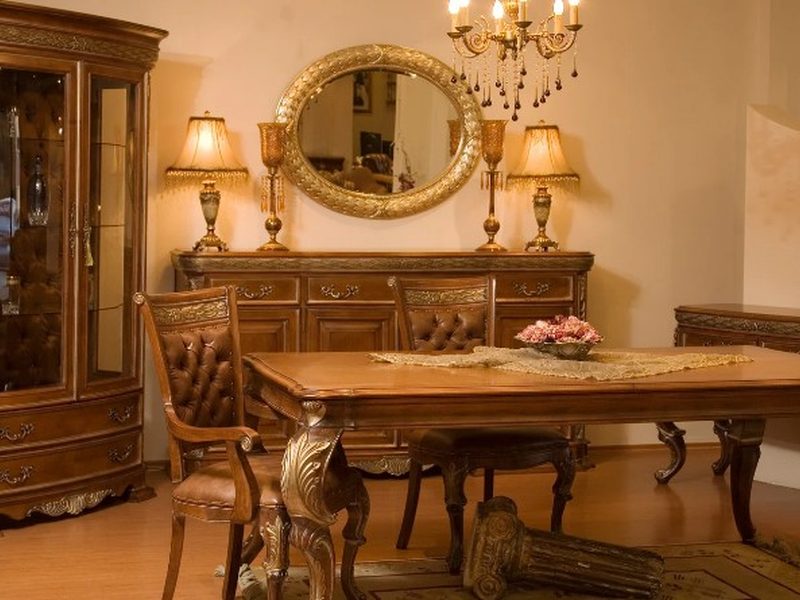 Restauración de un mueble de madera antiguo en Soria